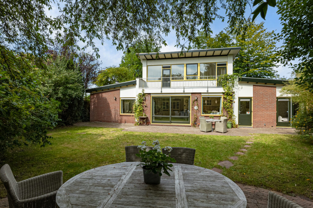 Hoofdafbeelding Papiermolenlaan 2