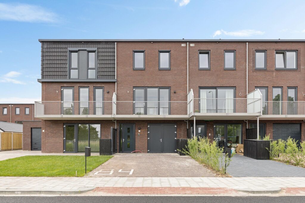 Hoofdafbeelding Opwierderweg 84