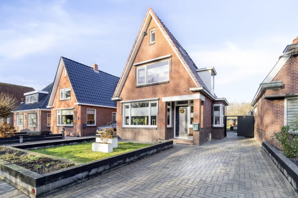 Hoofdafbeelding Langeleegte 100