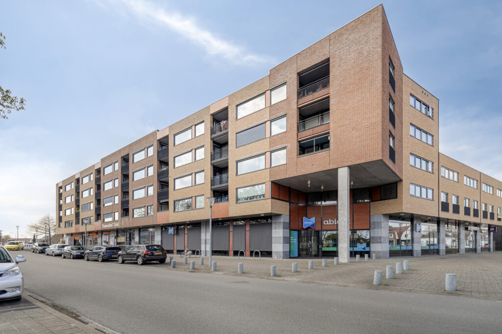 Hoofdafbeelding Burg v Roijenstr Oost 4f